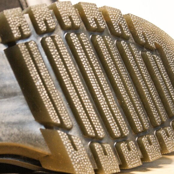 Smooth Leather Platform Chelsea Boots - Picture 6 of 7